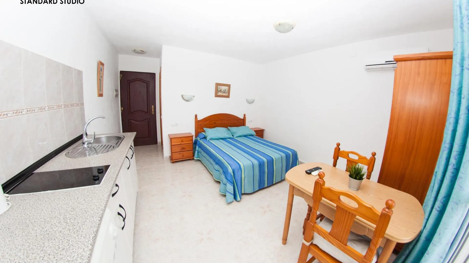 Apartamentos Rurales Santos Benajarafe